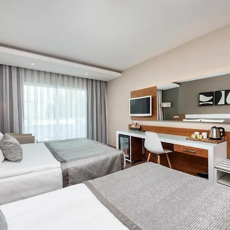 White Hotel 5*