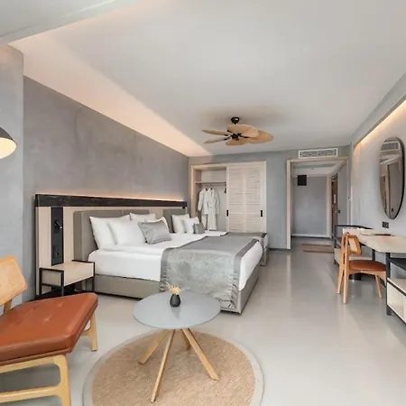 White Hotel Avsallar